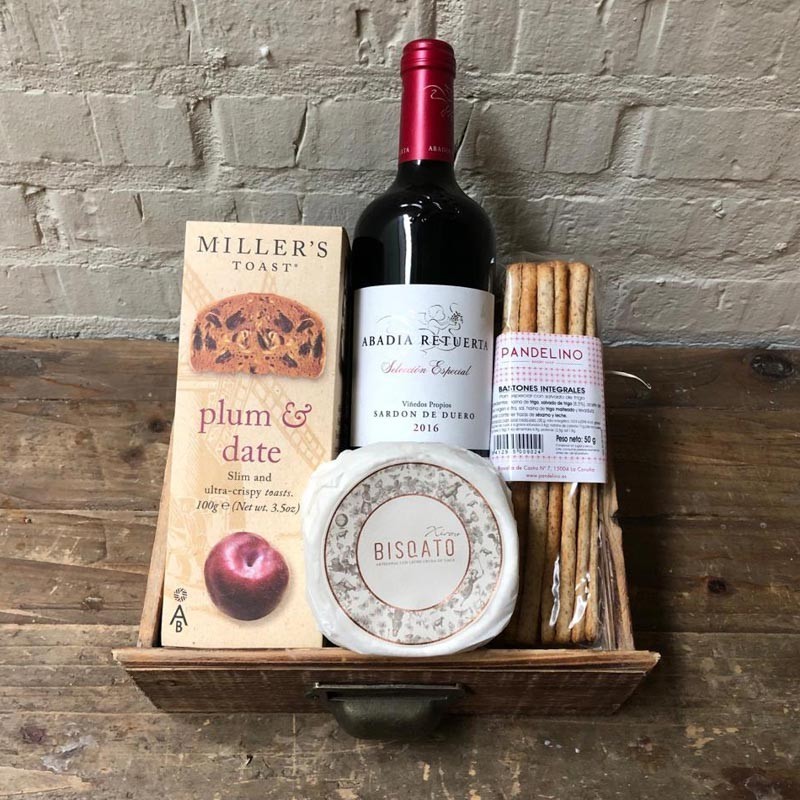 Cesta Vino y Queso