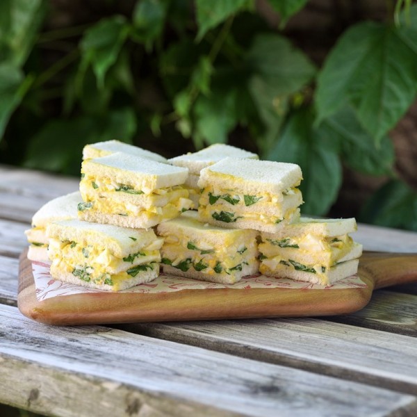 Finger Sandwich Huevo, berros y mayonesa (6 uds)