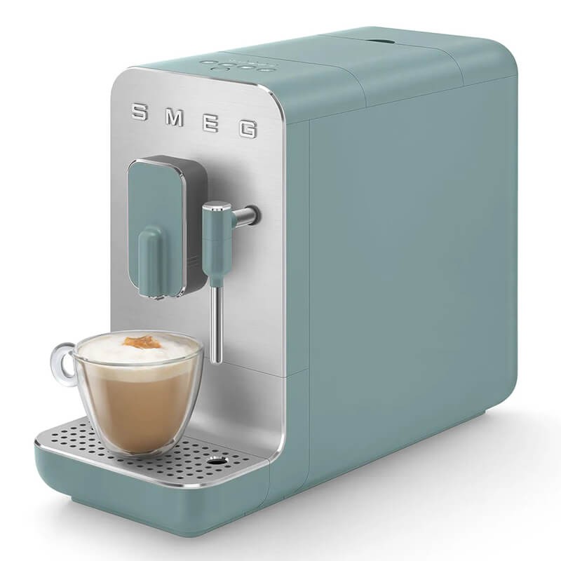 Cafetera Espresso Superautomática Smeg