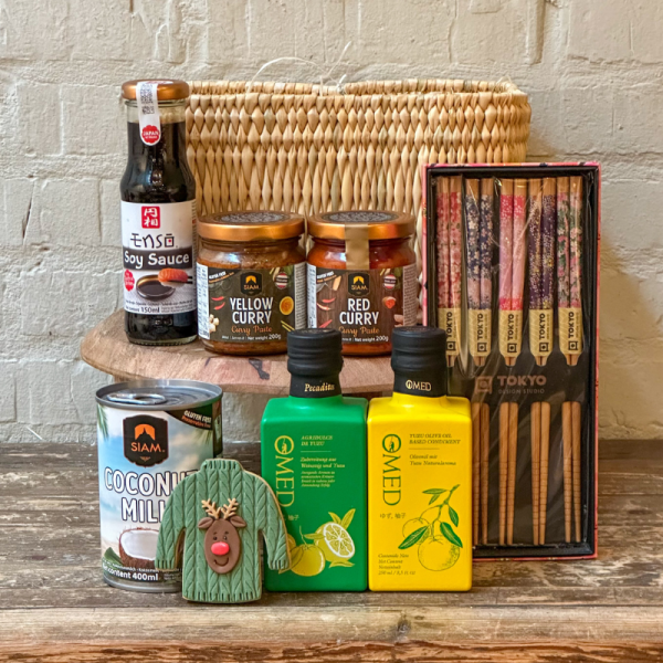 Cesta Asiática Navideña