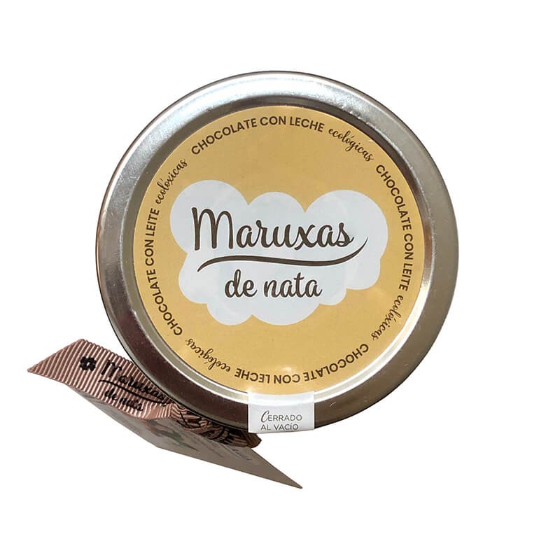 Maruxas de nata con chocolate con leche