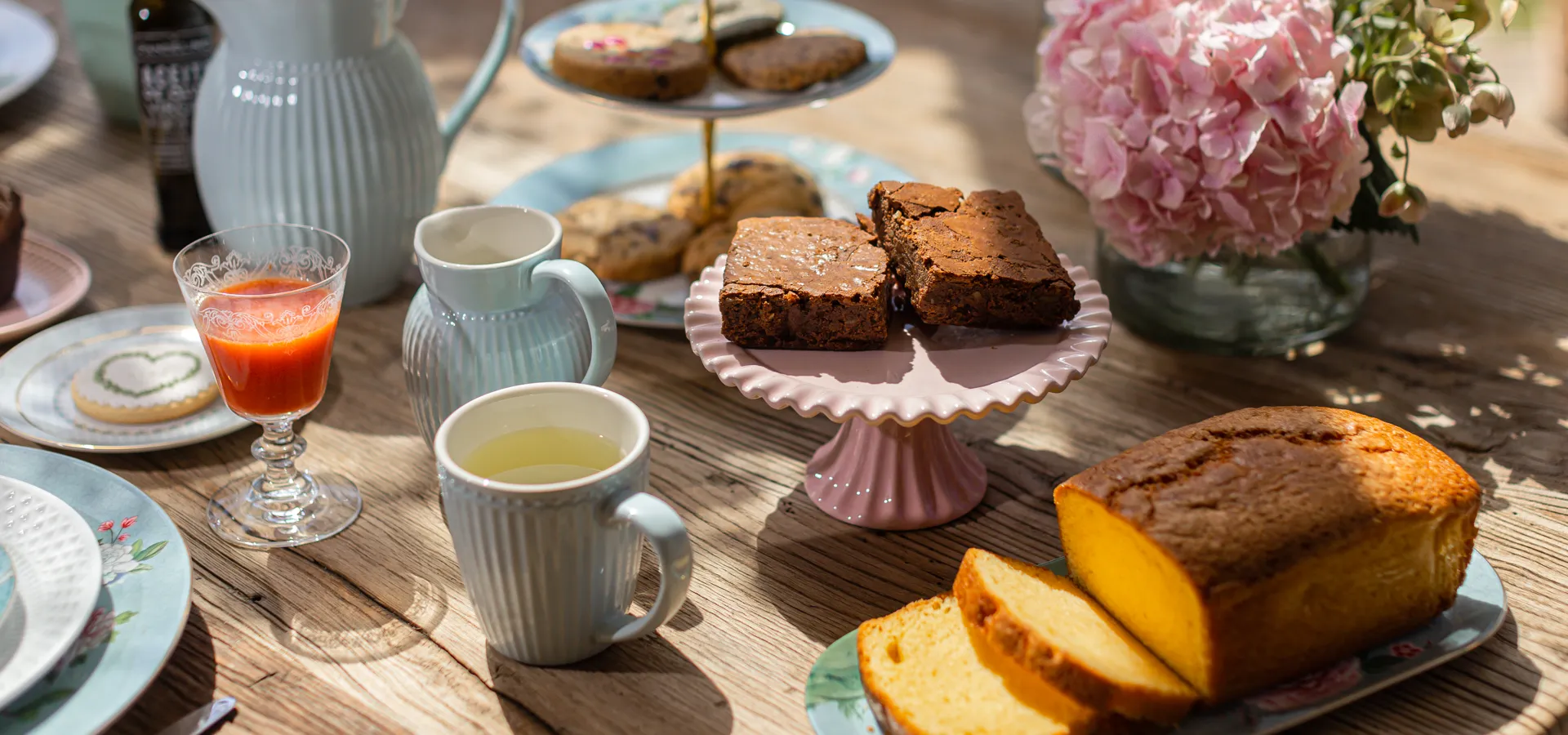 Desayunos & Meriendas image