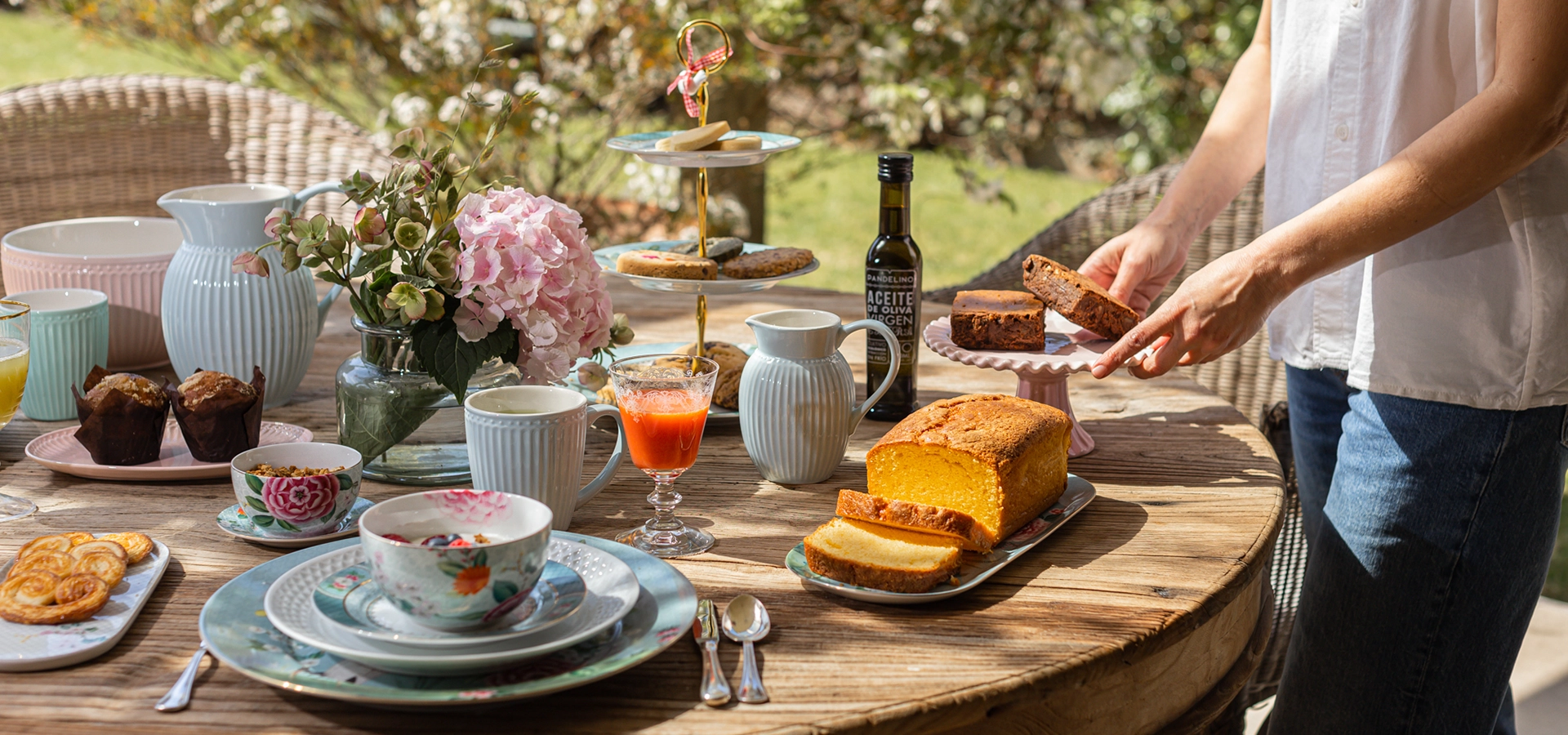 Desayunos & Meriendas image